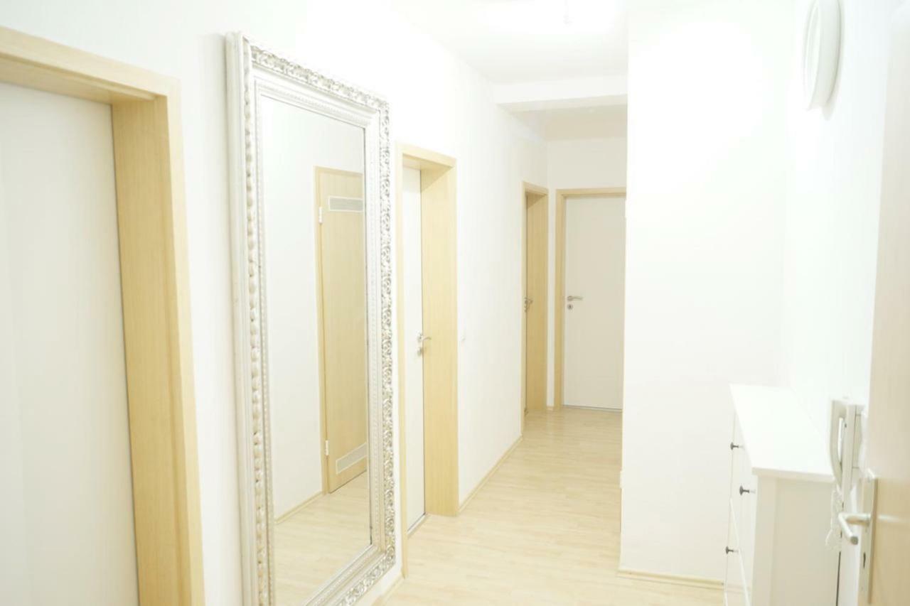 F10 Apartments Ulm Eksteriør billede
